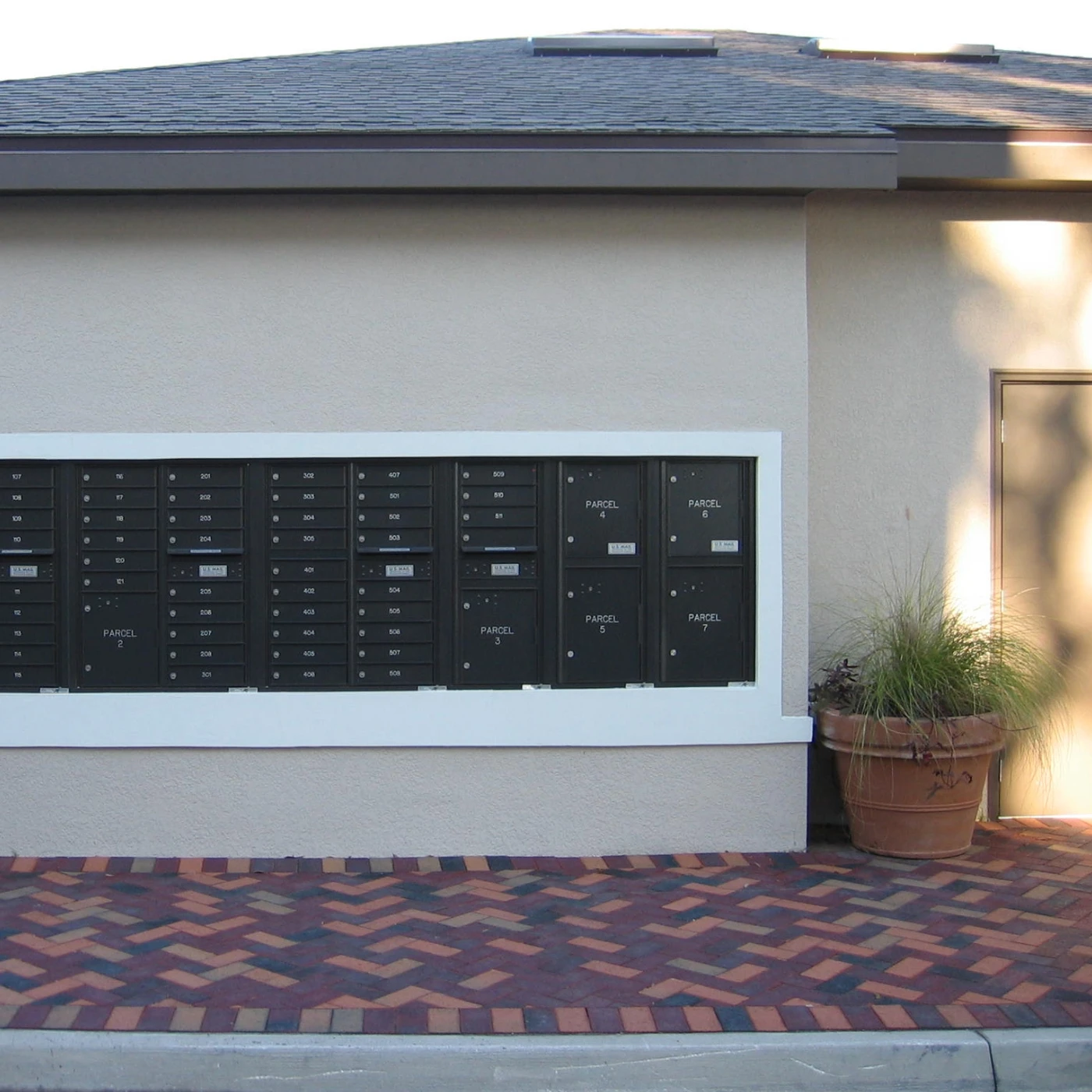 versatile™ 4CADS-04 - Florence Corporation